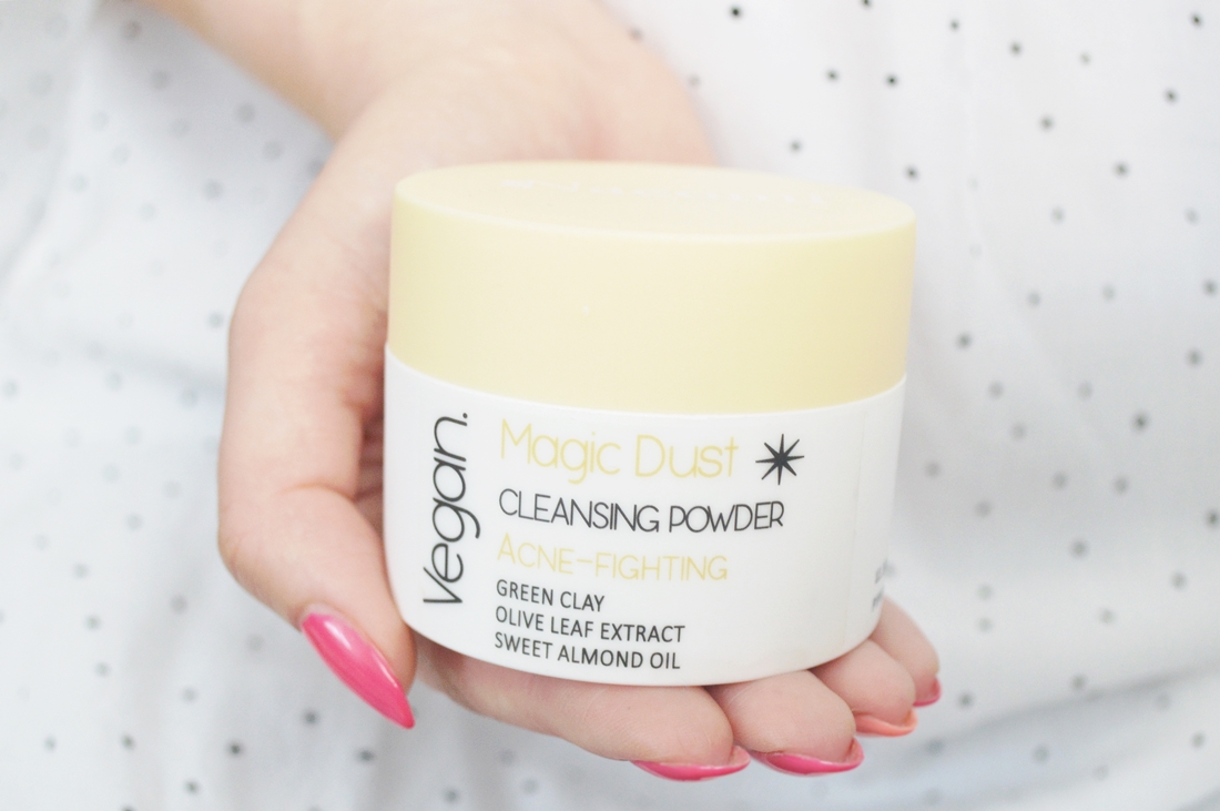 pyłek do mycia twarzy zamiast żelu nacomi puderek.com.pl